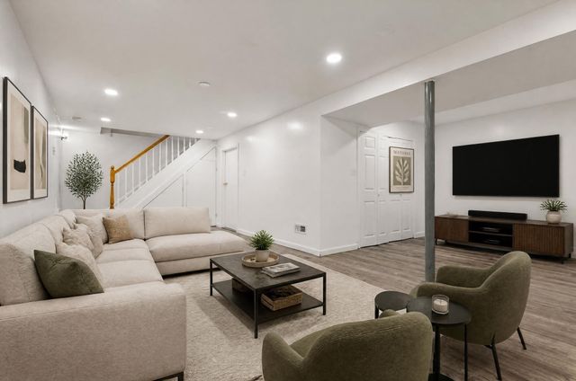 20 Hatikva Way, Chelmsford, MA 01863