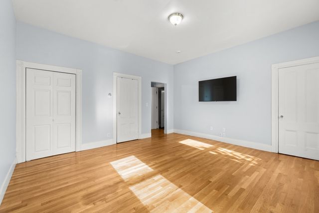 674 Saratoga 1A, Boston, MA 02128