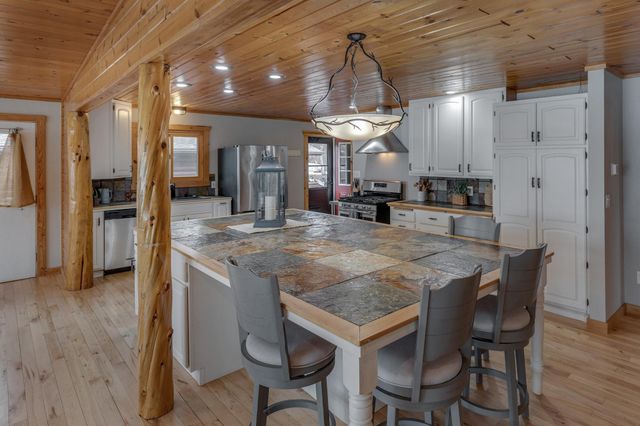 26905 Pelican Beach Road, Merrifield, MN 56465