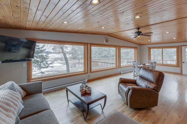 26905 Pelican Beach Road, Merrifield, MN 56465