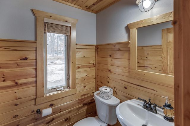 26905 Pelican Beach Road, Merrifield, MN 56465