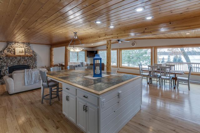 26905 Pelican Beach Road, Merrifield, MN 56465