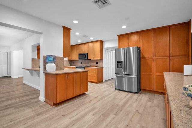 1421 NE 54th Street, Fort Lauderdale, FL 33334