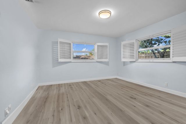 1421 NE 54th Street, Fort Lauderdale, FL 33334