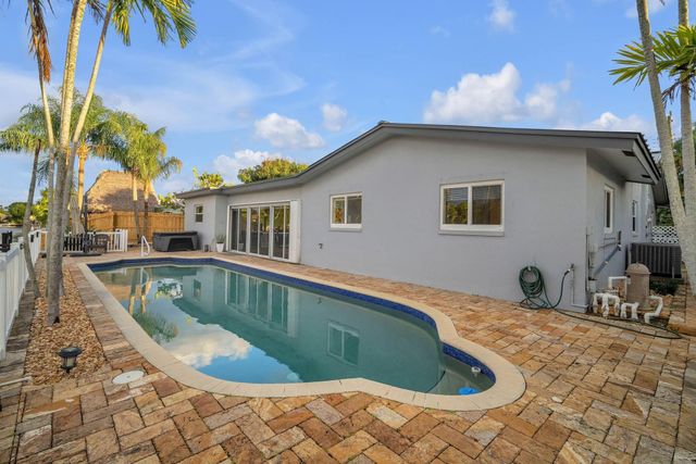 1421 NE 54th Street, Fort Lauderdale, FL 33334