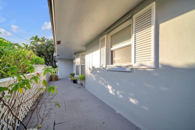 1421 NE 54th Street, Fort Lauderdale, FL 33334