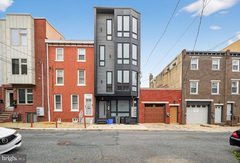 1527 OGDEN ST #A, Philadelphia, PA 19130