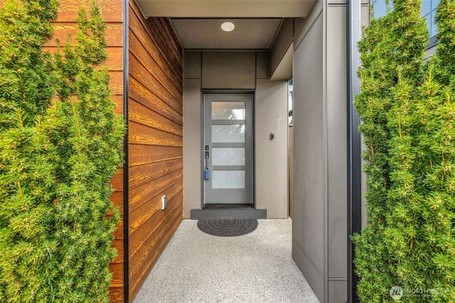 32808 Ten Trails Parkway SE, Black Diamond, WA 98010