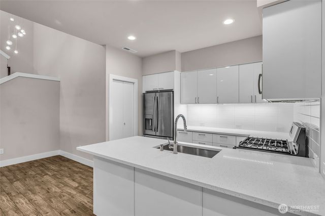 32808 Ten Trails Parkway SE, Black Diamond, WA 98010