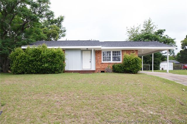 912 Spellman Drive, Fayetteville, NC 28311