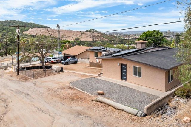 14430 Rios Canyon Rd, El Cajon, CA 92021