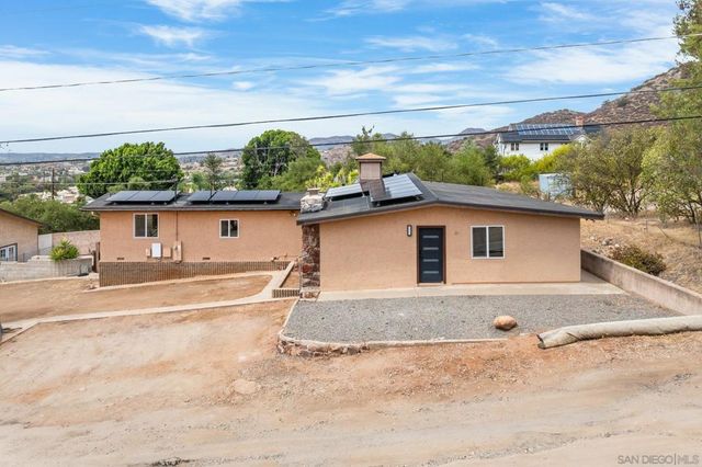 14430 Rios Canyon Rd, El Cajon, CA 92021