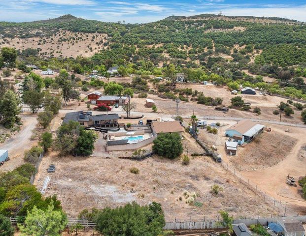 14430 Rios Canyon Rd, El Cajon, CA 92021