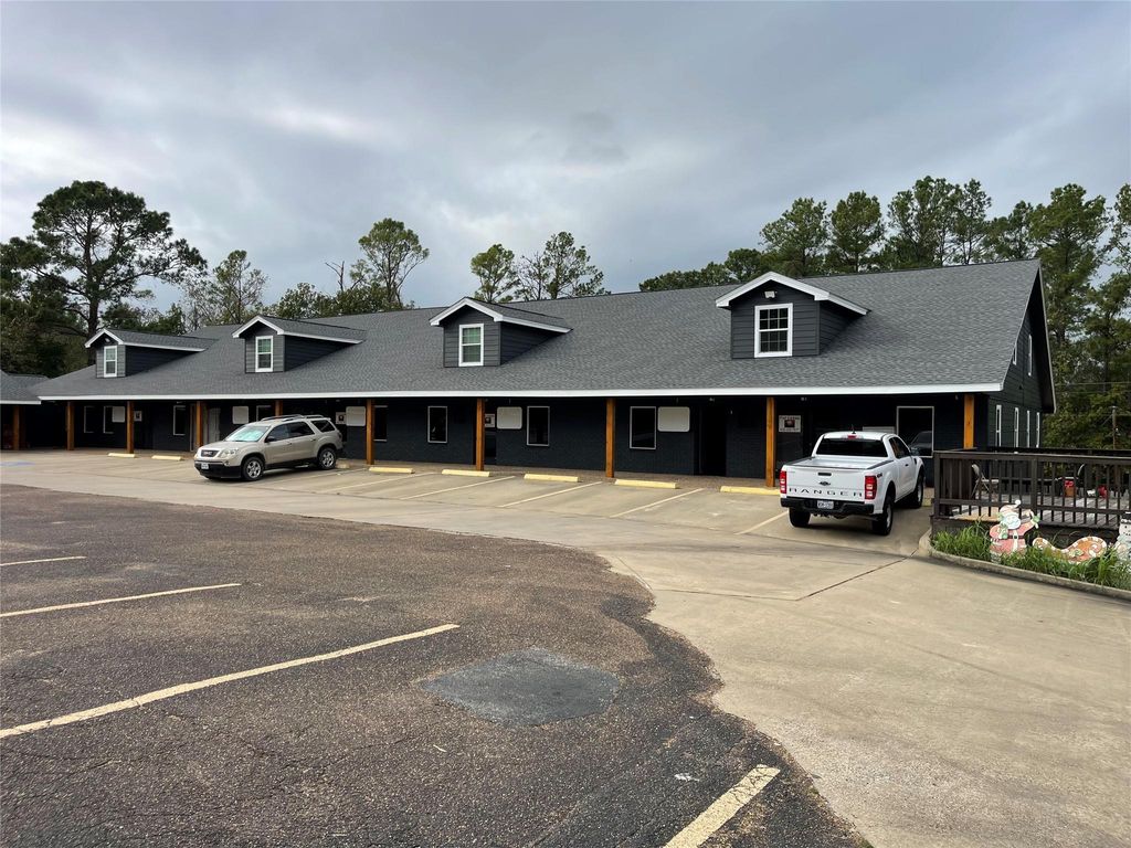 340 Pan American Drive C1, Livingston, TX 77351