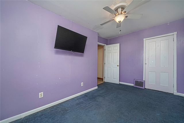 1614 5th Ave, Beaver Falls, PA 15010