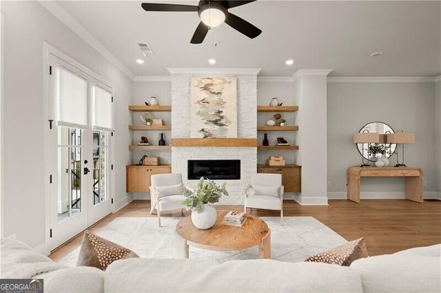 195 Briscoe Way 140, Alpharetta, GA 30009