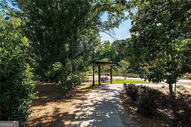195 Briscoe Way 140, Alpharetta, GA 30009