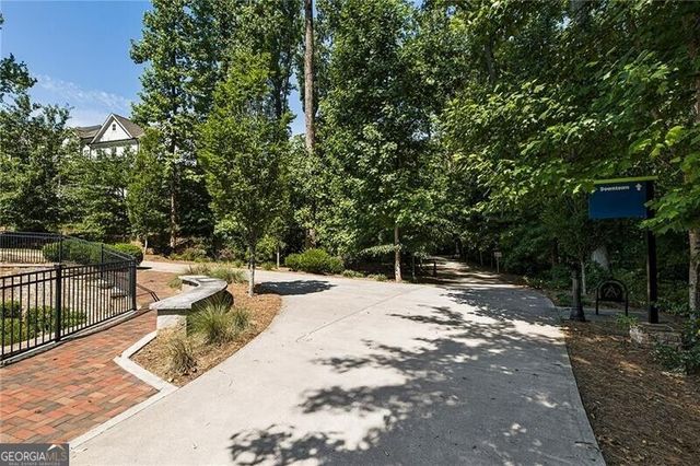 195 Briscoe Way 140, Alpharetta, GA 30009