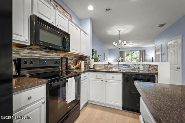 3501 PEBBLE PATH Lane, Jacksonville, FL 32224