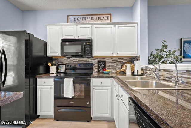 3501 PEBBLE PATH Lane, Jacksonville, FL 32224
