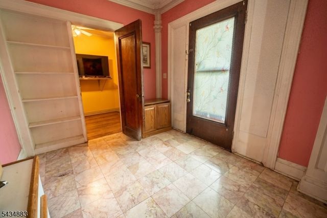 128 W 8Th St, Plainfield City, NJ 07060