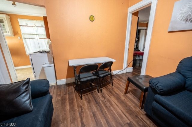 128 W 8Th St, Plainfield City, NJ 07060