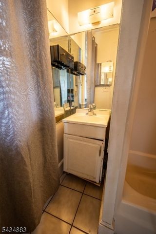 128 W 8Th St, Plainfield City, NJ 07060