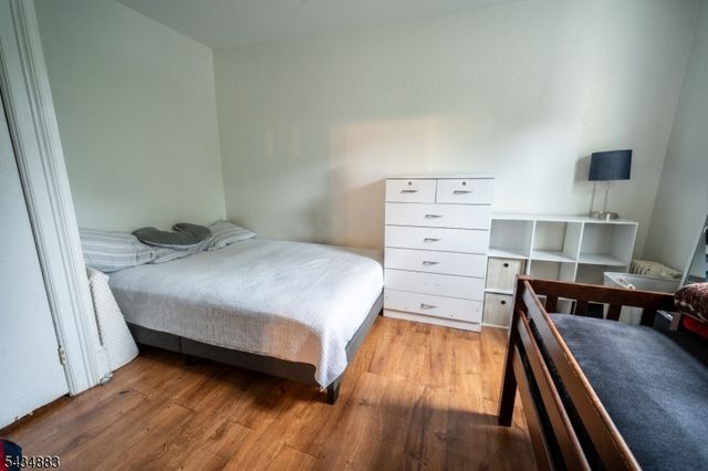 128 W 8Th St, Plainfield City, NJ 07060
