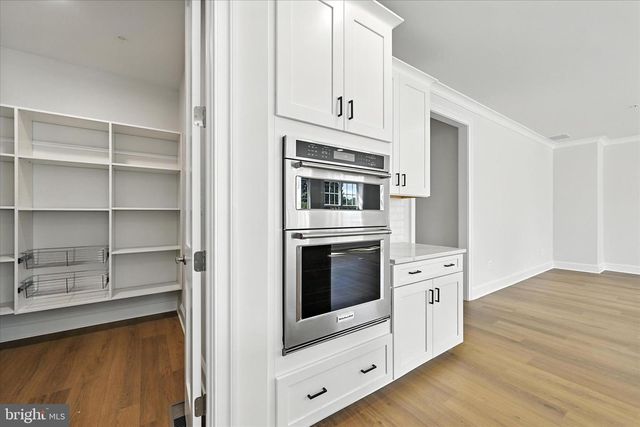 100 VILLABROOK WAY, Baltimore, MD 21212