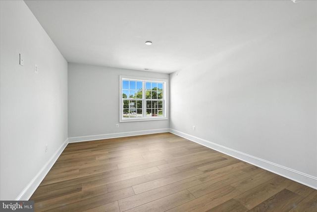 100 VILLABROOK WAY, Baltimore, MD 21212