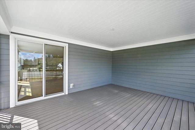 100 VILLABROOK WAY, Baltimore, MD 21212