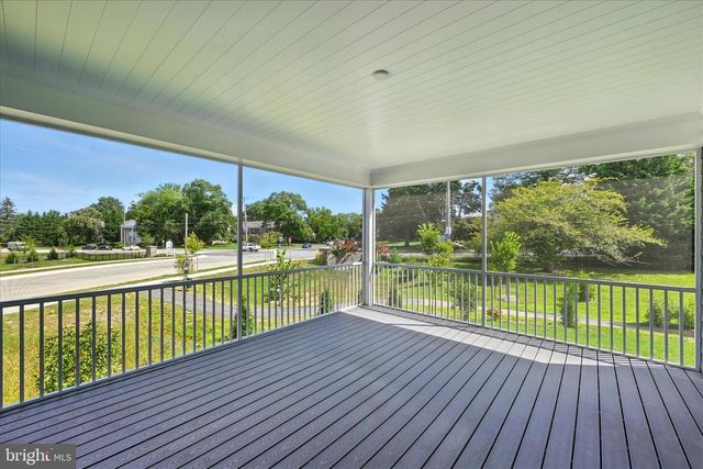 100 VILLABROOK WAY, Baltimore, MD 21212