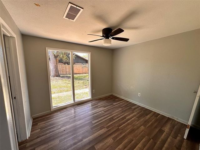 738 Beachcomber Lane, Houston, TX 77062