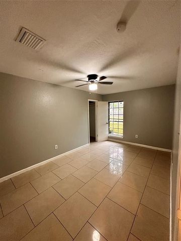 738 Beachcomber Lane, Houston, TX 77062
