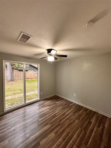 738 Beachcomber Lane, Houston, TX 77062