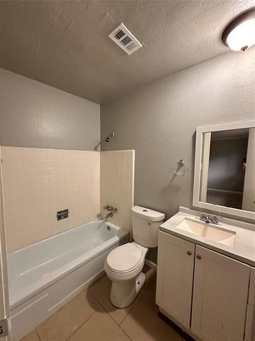 738 Beachcomber Lane, Houston, TX 77062