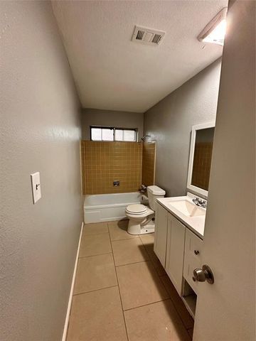 738 Beachcomber Lane, Houston, TX 77062
