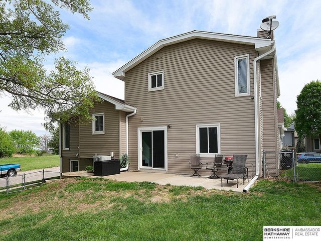 11755 Himebaugh Circle, Omaha, NE 68164