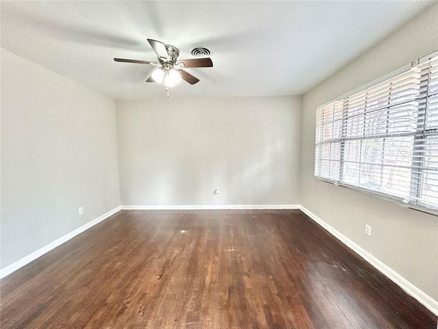 6496 Raymond Drive, Union City, GA 30291