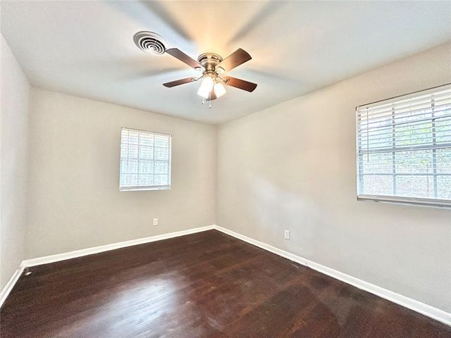 6496 Raymond Drive, Union City, GA 30291