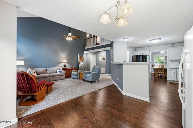 17508 Curry Branch Rd, Louisville, KY 40245