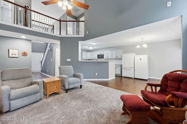 17508 Curry Branch Rd, Louisville, KY 40245