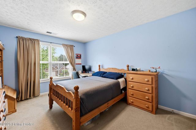 17508 Curry Branch Rd, Louisville, KY 40245