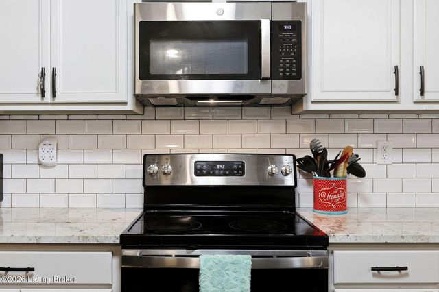 17508 Curry Branch Rd, Louisville, KY 40245