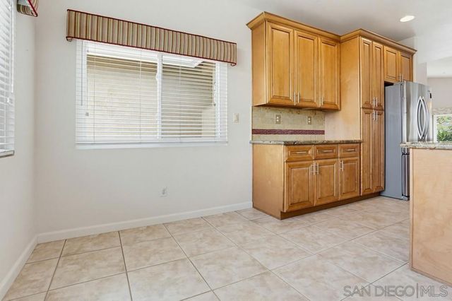 713 Bel Air W, Vista, CA 92084