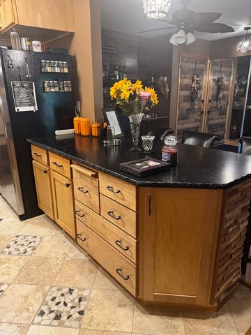 832 E Old Willow Road 103, Prospect Heights, IL 60070