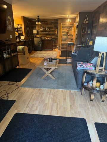 832 E Old Willow Road 103, Prospect Heights, IL 60070