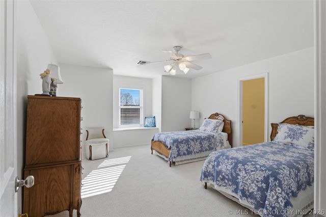 11938 S Canton Avenue, Tulsa, OK 74137