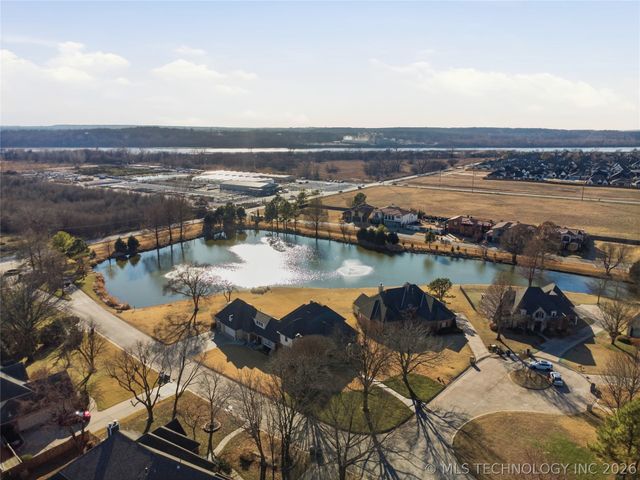 11938 S Canton Avenue, Tulsa, OK 74137