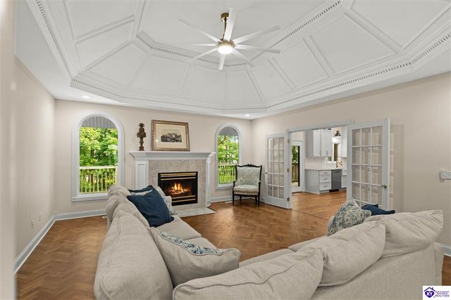 707 Foxfire Road, Elizabethtown, KY 42701